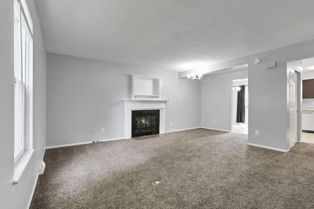 7607-7609 Penwood Place, Columbus, OH 43235