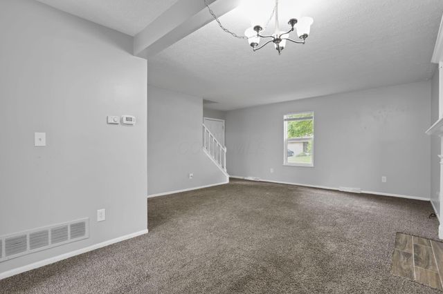 7607-7609 Penwood Place, Columbus, OH 43235