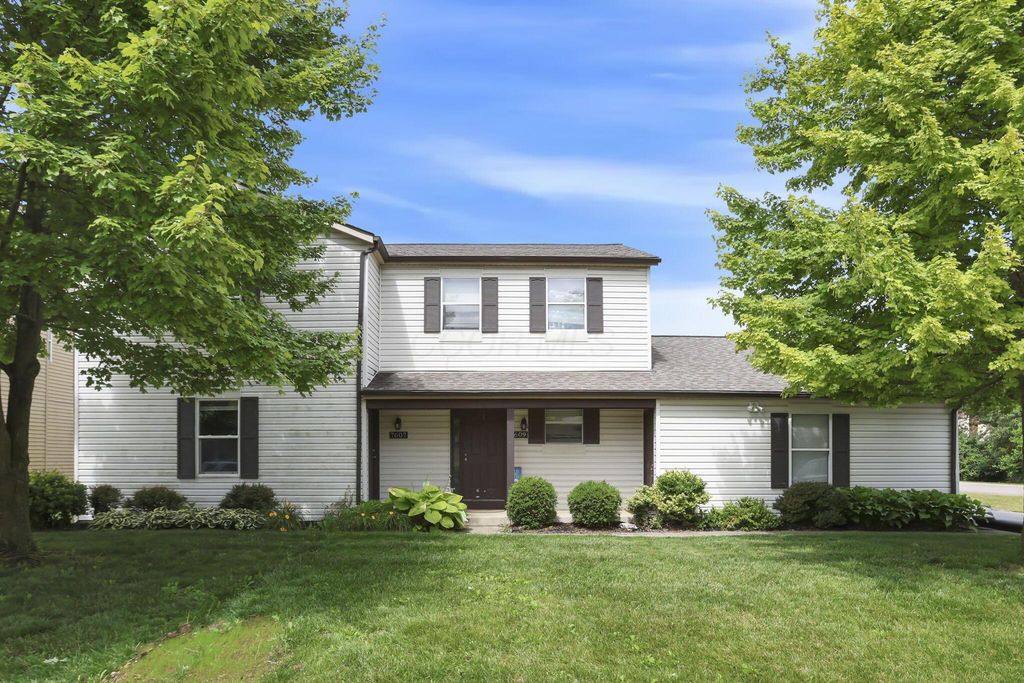 7607-7609 Penwood Place, Columbus, OH 43235