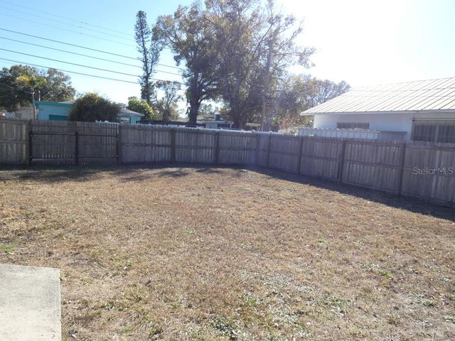 1312 57TH AVENUE N, St Petersburg, FL 33703