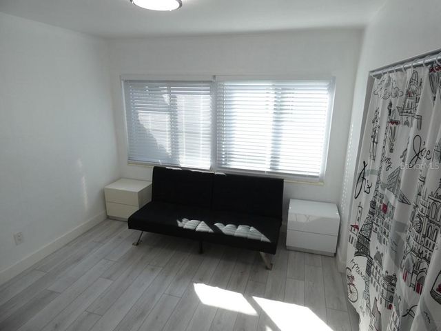 1312 57TH AVENUE N, St Petersburg, FL 33703