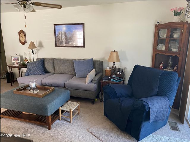 612 Blaney Street, Clinton, NC 28328