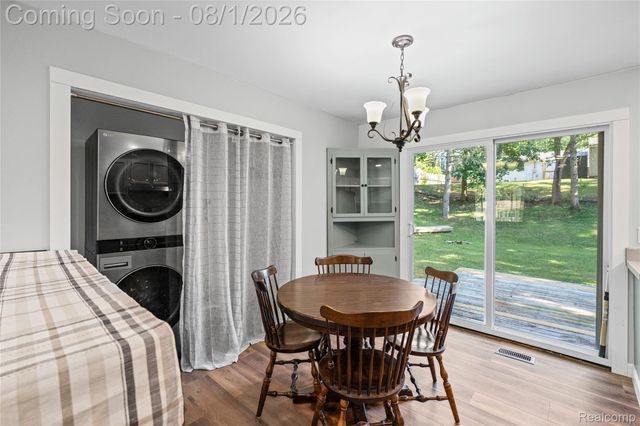 9245 Debby Jo Drive, Springfield Charter Township, MI 48346