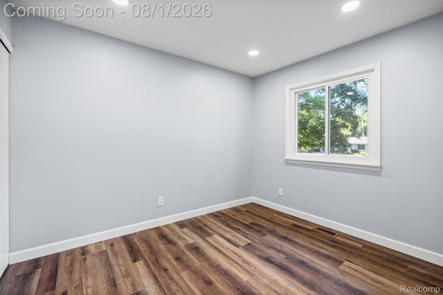 9245 Debby Jo Drive, Springfield Charter Township, MI 48346