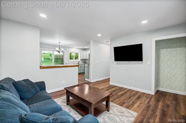 9245 Debby Jo Drive, Springfield Charter Township, MI 48346