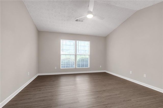 1050 Longview Trail, Griffin, GA 30223