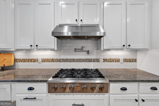 4777 Belfast River Road, Richmond Hill, GA 31324