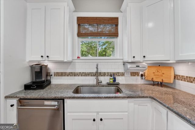 4777 Belfast River Road, Richmond Hill, GA 31324