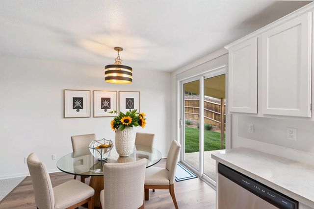 717 SE Cross Lane, Madras, OR 97741