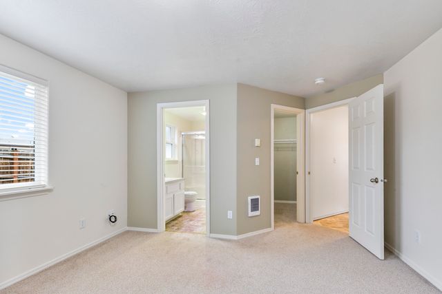 717 SE Cross Lane, Madras, OR 97741