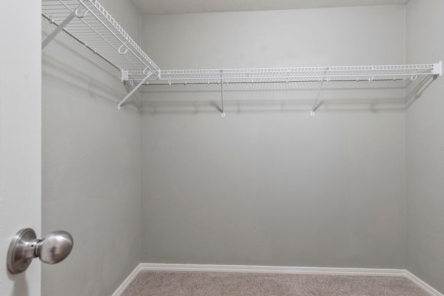 717 SE Cross Lane, Madras, OR 97741