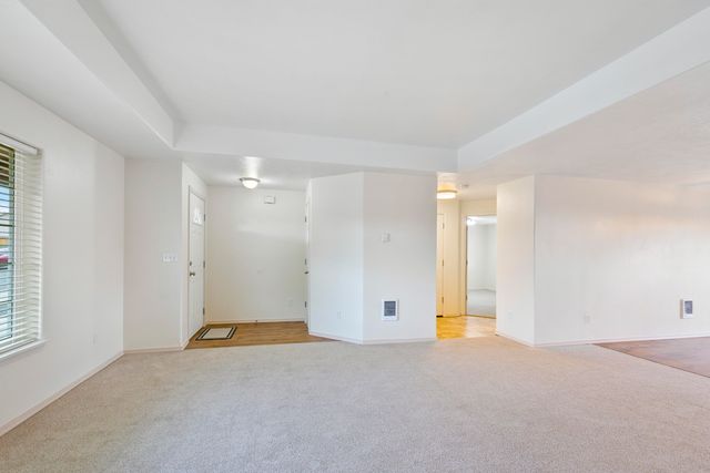 717 SE Cross Lane, Madras, OR 97741