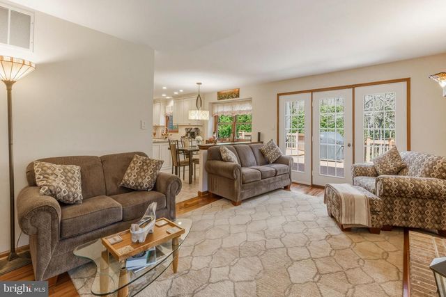 8 ROTHSCHILD CT, West Deptford, NJ 08096