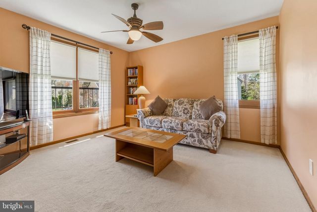 8 ROTHSCHILD CT, West Deptford, NJ 08096