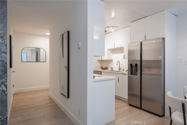 12030 Rochester 107, Los Angeles, CA 90025