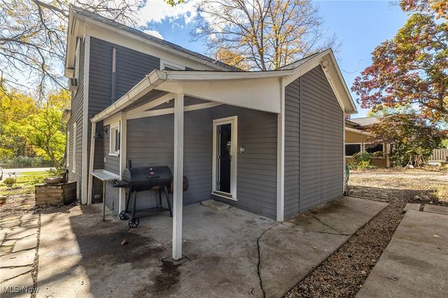 7101 Greenwich Road, Westfield Center, OH 44251