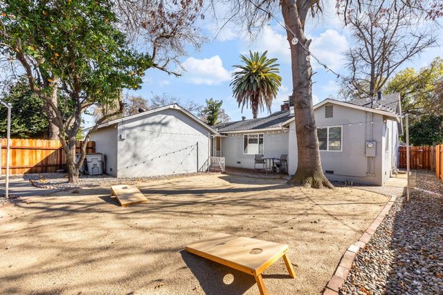 1600 Meadow Rd, West Sacramento, CA 95691
