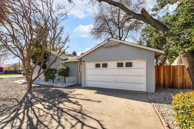 1600 Meadow Rd, West Sacramento, CA 95691