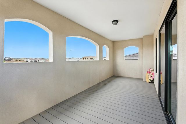 6520 PETIRROJO Road NW, Albuquerque, NM 87120