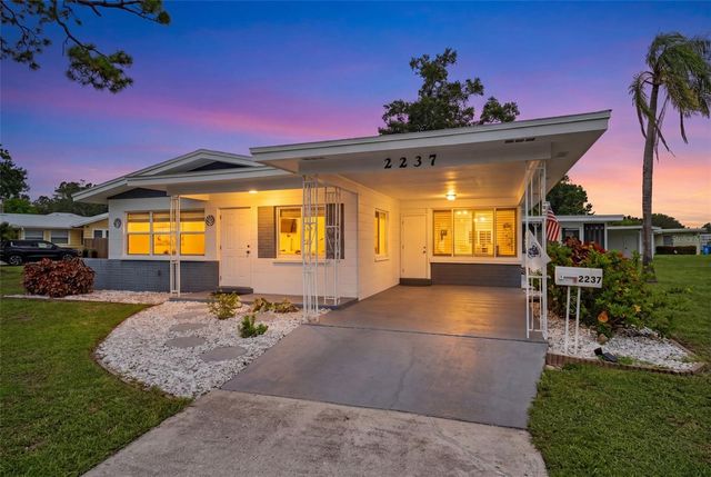 2237 2ND AVENUE E, Bradenton, FL 34208