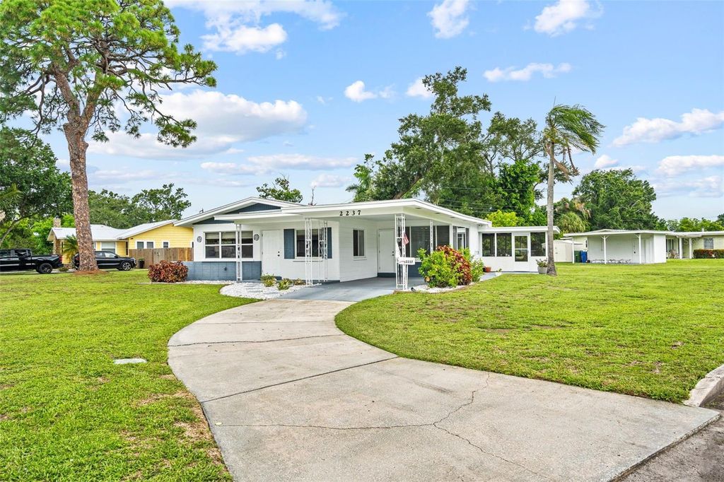 2237 2ND AVENUE E, BRADENTON, FL 34208 — photo 4