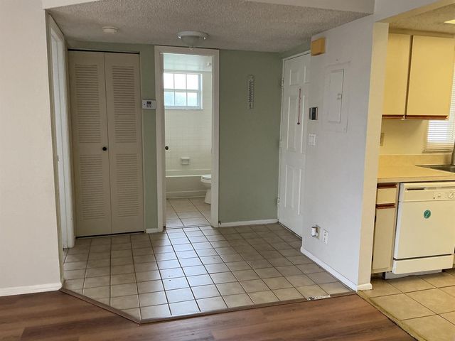 1550 SE Royal Green Circle, Port St. Lucie, FL 34952