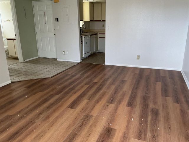 1550 SE Royal Green Circle, Port St. Lucie, FL 34952