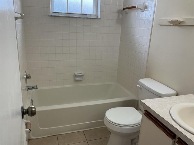 1550 SE Royal Green Circle, Port St. Lucie, FL 34952