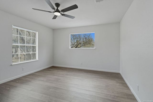 11911 Briarpath St, San Antonio, TX 78249