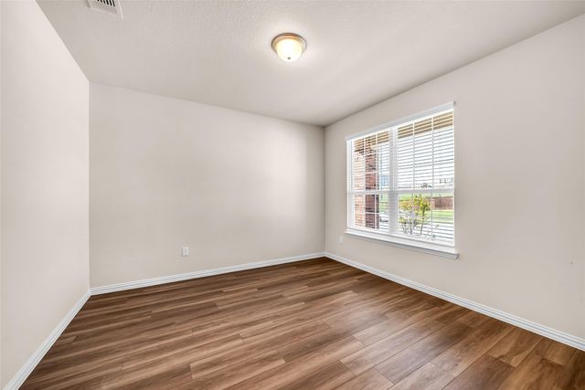 3009 Ridgelake Way, Lewisville, TX 75010