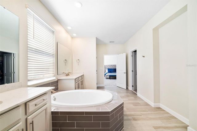 426 DANCING WATER DRIVE, Winter Springs, FL 32708