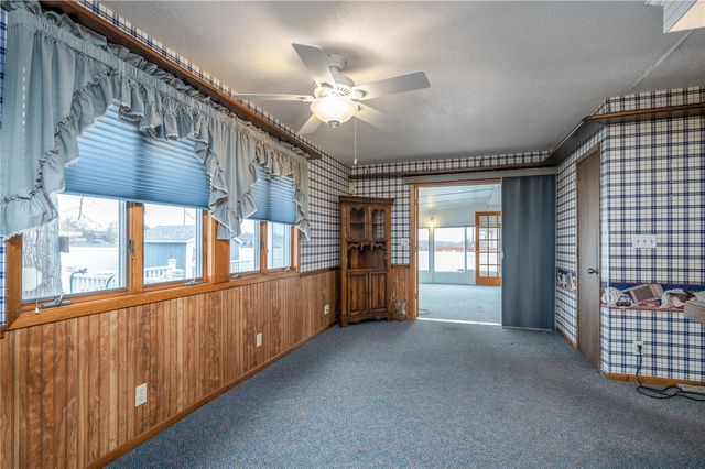 3500 Sunnydale Street NW, Cedar Rapids, IA 52405