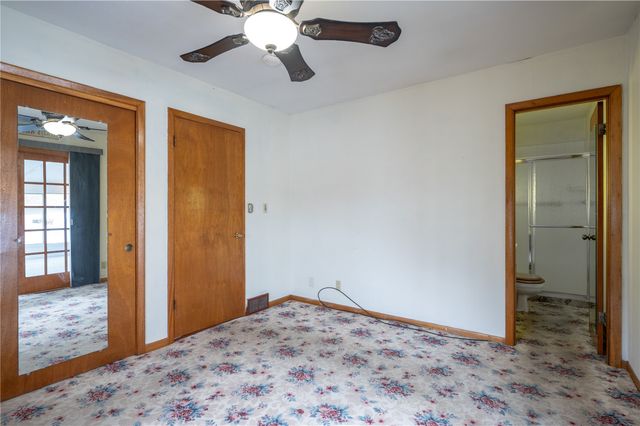 3500 Sunnydale Street NW, Cedar Rapids, IA 52405