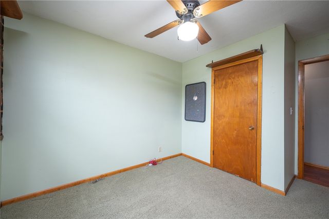 3500 Sunnydale Street NW, Cedar Rapids, IA 52405