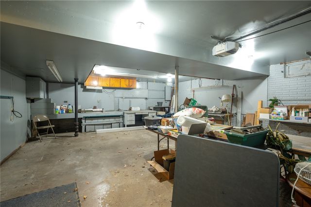 3500 Sunnydale Street NW, Cedar Rapids, IA 52405