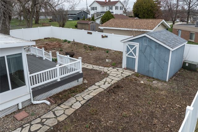 3500 Sunnydale Street NW, Cedar Rapids, IA 52405