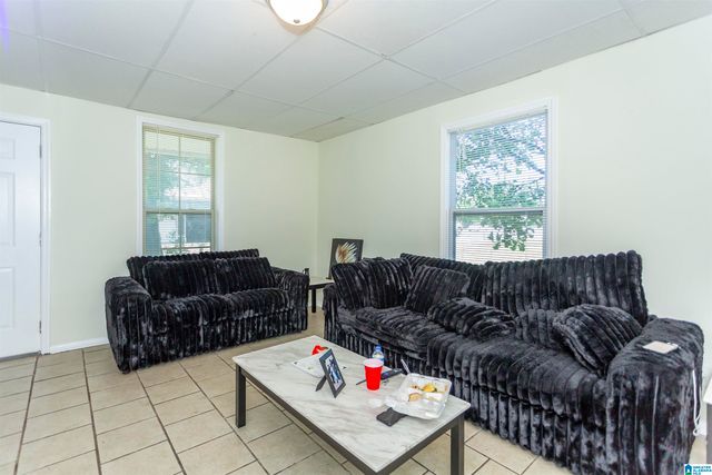 1723 N 8TH AVENUE, Bessemer, AL 35020