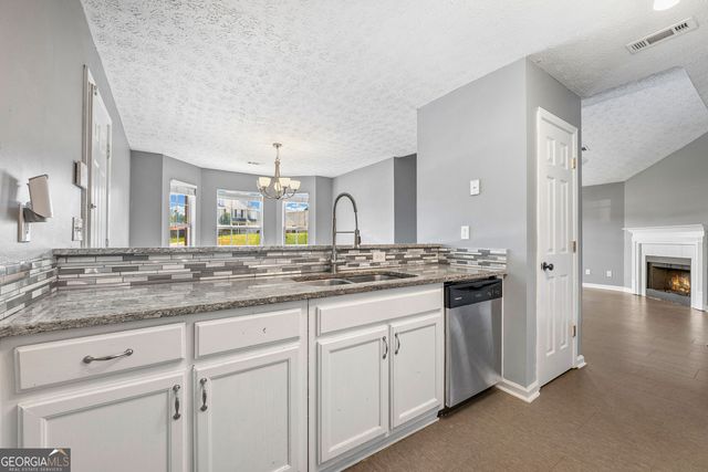 247 Marsh Glen Drive, Jonesboro, GA 30238