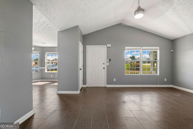 247 Marsh Glen Drive, Jonesboro, GA 30238