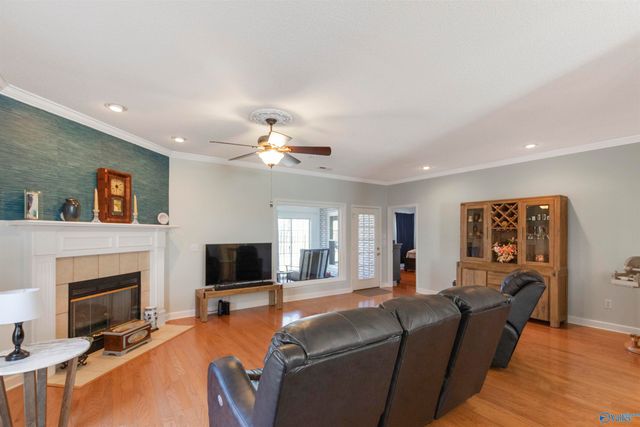 109 Canterbury Circle, Arab, AL 35016