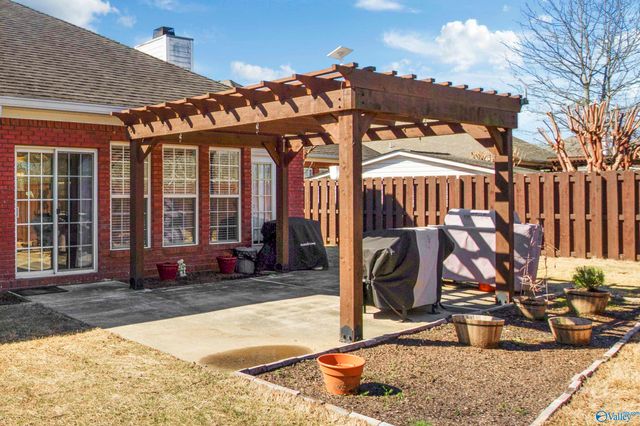 109 Canterbury Circle, Arab, AL 35016