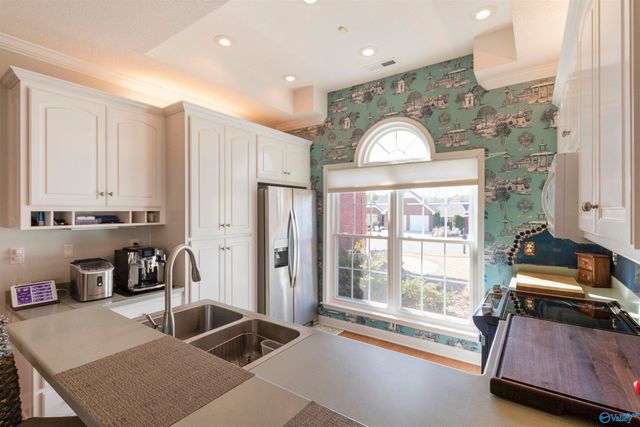 109 Canterbury Circle, Arab, AL 35016