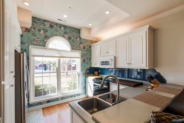 109 Canterbury Circle, Arab, AL 35016