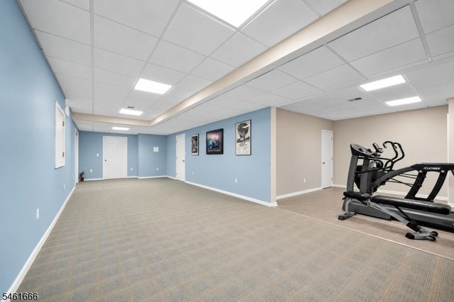 94 Cregar Rd, High Bridge Boro, NJ 08829
