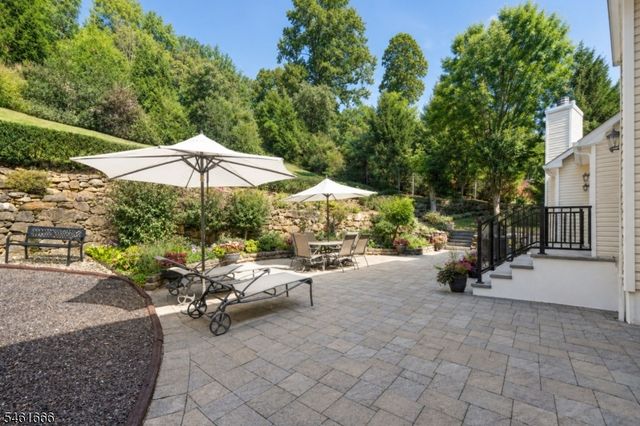94 Cregar Rd, High Bridge Boro, NJ 08829