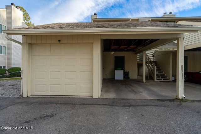 8205 N Ridgewood DR, APT 3, Hayden, ID 83835