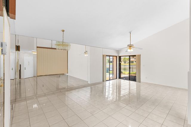400 SW 113th Terrace, Pembroke Pines, FL 33025