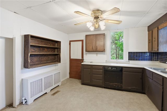 700 Bridge Street, Irwin, PA 15642