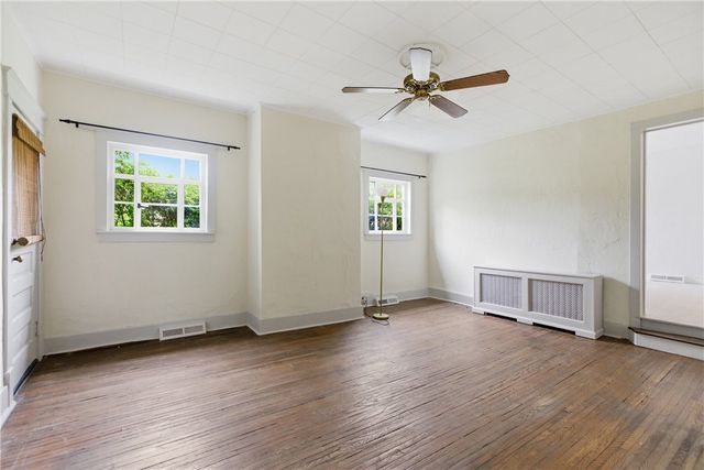 700 Bridge Street, Irwin, PA 15642
