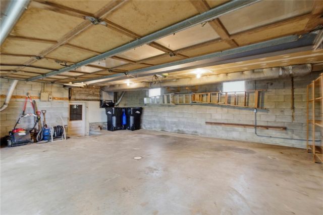 700 Bridge Street, Irwin, PA 15642